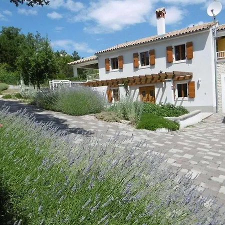 Isabel And Imo * Labin (Istria)